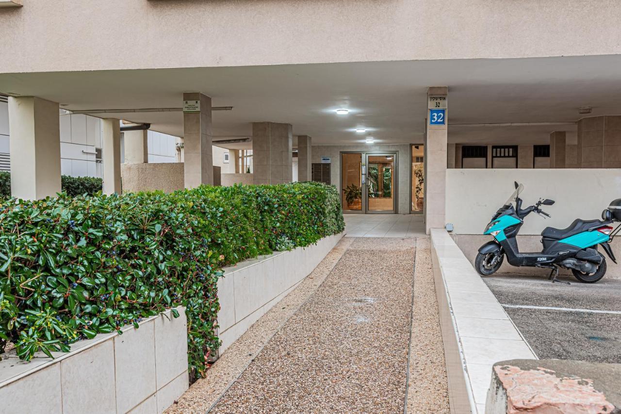 City Center Family Relax Apartment Netanya Exteriör bild